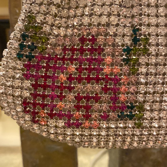 Rhinestone Encrusted Evening Clutch with Hidden Shoulder Chain - Picture 15 of 16